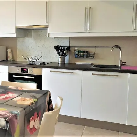 Sm077 Maxime La Nartelle-soleil D'or Jusqu'a 4 Pers Appartement *